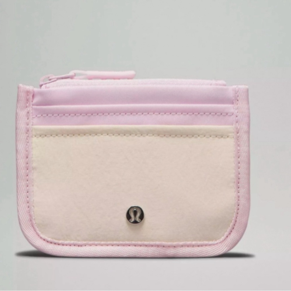 Lululemon True Identity Card Case in Meadowsweet Pink